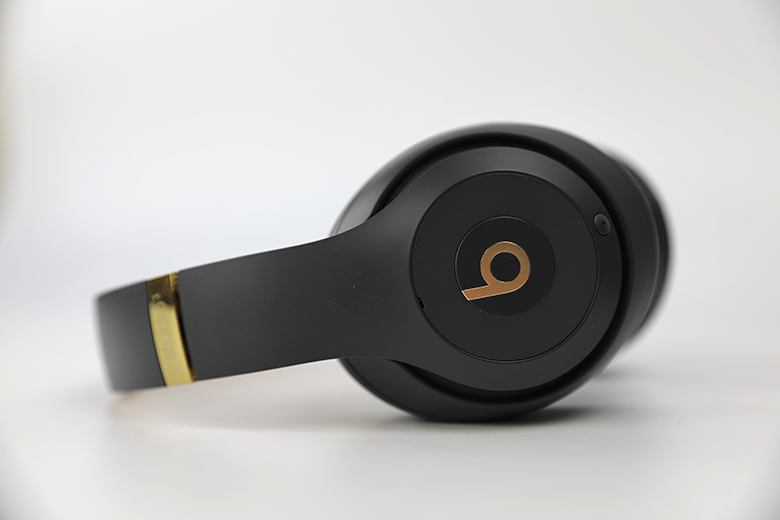 Beats studio 3 activate noise cancelling hot sale